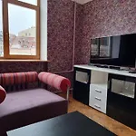 2 Bedroom Next To Hall With Parking דירה *